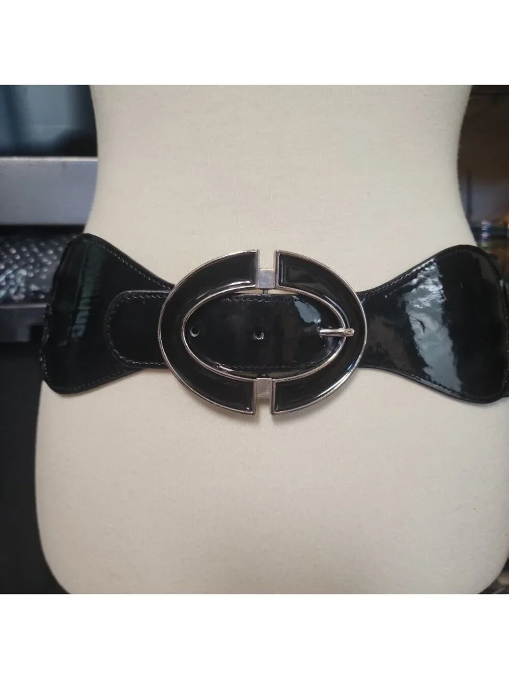 Patent Leather Glossy Black Wide Belt Size S M Elastic Fits 30-33